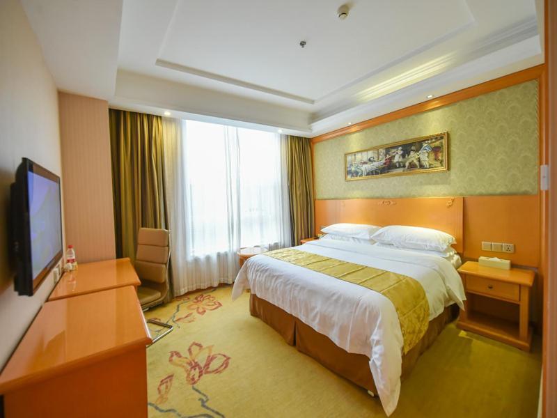 Vienna Classic Hongqiao Airport Wuzhong Road 4*